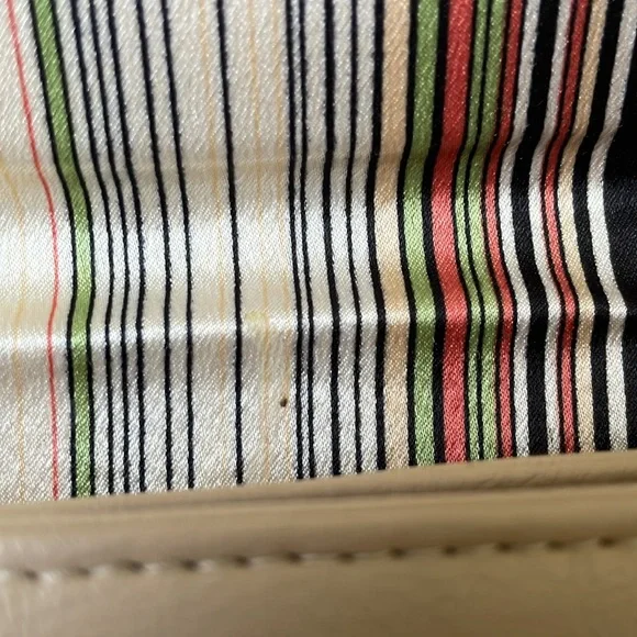 Light Tan Faux Leather Wallet - Picture 7 of 9